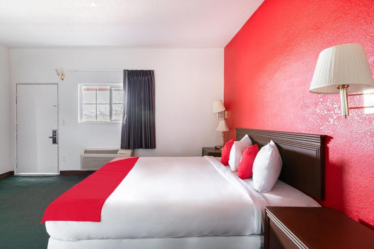 Oyo Hotel Globe / Miami Az - Highway 60 Bagian luar foto