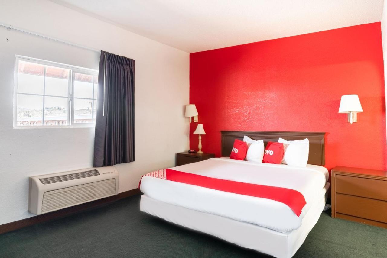 Oyo Hotel Globe / Miami Az - Highway 60 Bagian luar foto